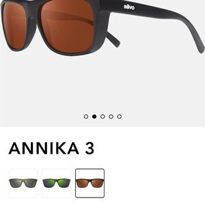 Rēvo Black Annika 3 Polarized Sunglasses with Case and Pouch NEW